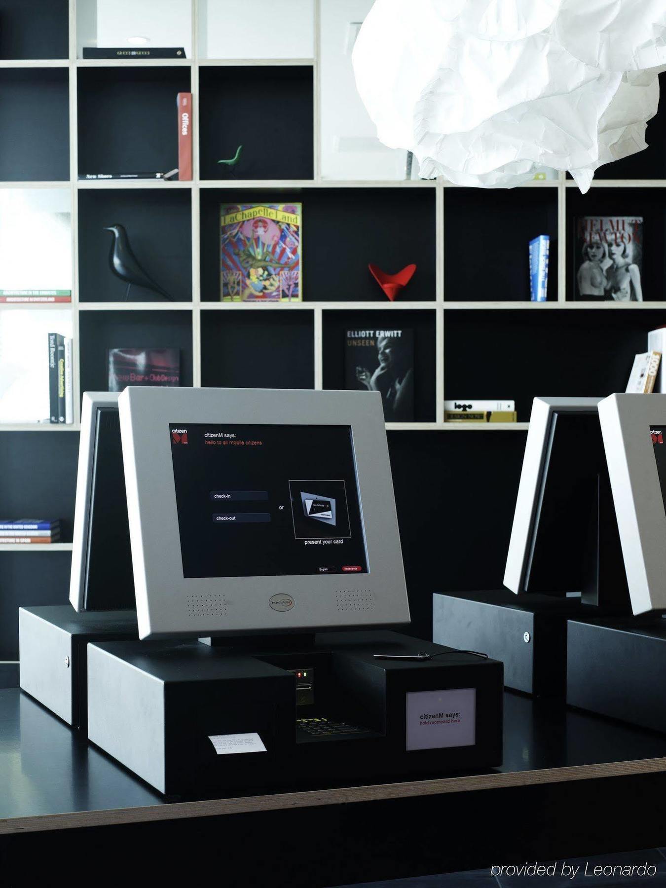 Citizenm Schiphol Airport Hotel 4*
