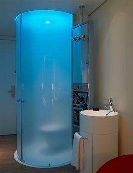 Hotel Citizenm Schiphol Airport 4*